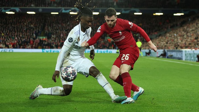 Real Madrid membuktikan sebagai tim berkelas di Liga Champions. Sudah tertinggal dua gol, Los Blancos akhirnya bisa menang 5-2. Liverpool vs Real Madrid berlangsung di Anfield dalam leg pertama 16 besar Liga Champions, Rabu (22/2/2023) dini hari WIB.