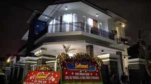Adu Mewah Rumah Baru Fuji dan H Faisal