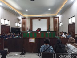 Praperadilan Eks Wali Kota Blitar Samanhudi Ditolak Hakim
