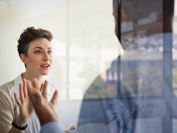 Argumen Adalah: Arti, Komponen, Jenis-jenis, dan Contoh Kalimat