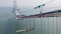 Wow! China Bangun Jembatan Megah di Atas Laut, Nih Penampakannya