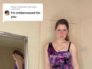 Guru Banting Setir Jualan Stoking Bekas Pakai di OnlyFans, Dihujat Menyedihkan