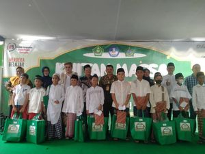 Bantu Warga Tak Mampu, Politikus Gerindra Gelar Khitan Gratis Bantu Warga Tak Mampu, Politikus Gerindra Gelar Khitan Gratis