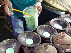 Pernah Jadi Teknisi, Kini Pria Ini Sukses Jualan Serabi Ijo Omzet Puluhan Juta