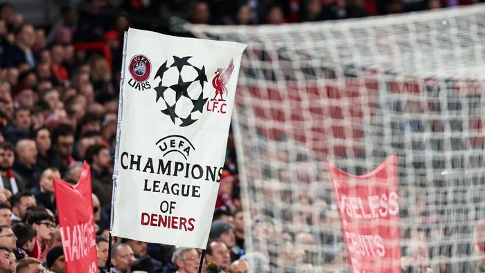 LIVERPOOL, ENGLAND - FEBRUARY 21: Fans of Liverpool protest against UEFA during the UEFA Champions League round of 16 leg one match between Liverpool FC and Real Madrid at Anfield on February 21, 2023 in Liverpool, United Kingdom. (Photo by Robbie Jay Barratt - AMA/Getty Images)