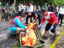 Mayat Terikat Tali di Purworejo: Awal Penemuan dan Identitas Korban