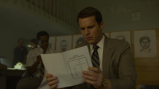 MINDHUNTER season 2- We ask you to respect the artistic integrity of the filmmaker and kindly request that the images are used exactly as they were downloaded (i.e. do not brighten, retouch, etc.)