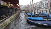 Oh Venesia, Indahmu Ternoda Banjir dan Kekeringan