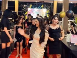 5 Fakta Pesta Waria di Padang Sidimpuan yang Bikin Heboh 5 Fakta Pesta Waria di Padang Sidimpuan yang Bikin Heboh