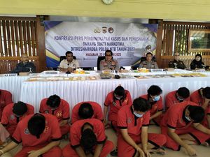 25 Pengedar Sabu dan Ganja Antar Pulau Dibekuk Polda NTB