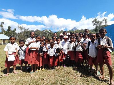 Potret Siswa SDN Nainefo NTT yang Butuh Uluran Tangan