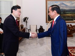 Terima Menlu China, Jokowi Minta Proyek Kereta Cepat Segera Diselesaikan
