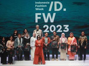 Sandiaga Uno Buka Indonesia Fashion Week 2023, Dimeriahkan 200 Desainer