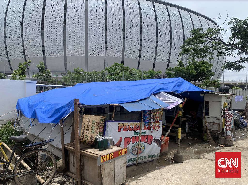 Tenda Perjuangan Kampung Susun Bayam