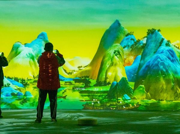 Karya Lukis Dinasti Song Mejeng di Stasiun Kereta Bawah Tanah China