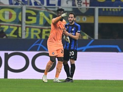 Inter Vs Porto: Dzeko & Onana Cekcok di Tengah Laga