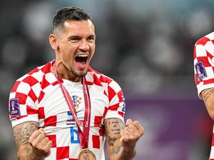 Dejan Lovren Pensiun dari Timnas Kroasia Dejan Lovren Pensiun dari Timnas Kroasia