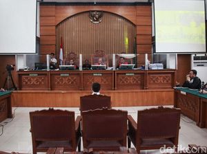 Ini Hal Meringankan Vonis Arif Rachman yang Lebih Rendah dari Tuntutan Ini Hal Meringankan Vonis Arif Rachman yang Lebih Rendah dari Tuntutan