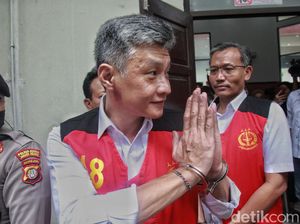 Hakim Vonis Eks Karo Paminal Hendra Kurniawan 3 Tahun Penjara Hakim Vonis Eks Karo Paminal Hendra Kurniawan 3 Tahun Penjara