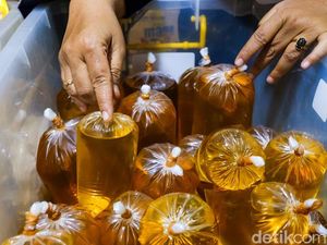 Pengusaha Ungkap Permainan Harga Minyak Goreng di Pasar Pengusaha Ungkap Permainan Harga Minyak Goreng di Pasar