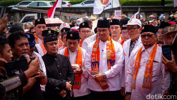 Jelang Deklarasi Capres, Anies Baswedan Disambut Meriah Kader PKS