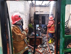 Kebakaran Gudang di Karangasem, Motor Sport Hangus