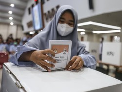 Koalisi Masyarakat Sipil Curiga Ada Mafia di Putusan Penundaan Pemilu