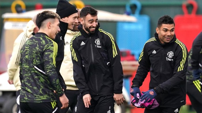 Manchester Uniteds Bruno Fernandes and Casemiro during a training session at the Aon Training Complex, Manchester. Picture date: Wednesday February 22, 2023. (Photo by Martin Rickett/PA Images via Getty Images)