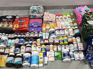 Mengapa Orang Suka Jastip dan Apakah Itu Merugikan Negara?