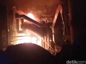 Pabrik Tekstil di Bandung Kebakaran gegara Korsleting Listrik