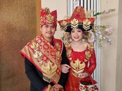 Mengenal Suku Karo: Sejarah, Tradisi, Rumah Adat, Pakaian Adat