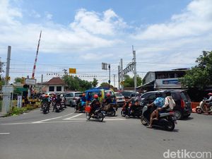 Jelang Piala Dunia U-20, Perlintasan KA Pasar Nongko Solo Akan Diperlebar