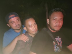 Pria di Inhil Aniaya 2 Anaknya Sambil Live Facebook