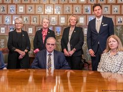 Perang Ukraina Mendominasi Nominasi Nobel Perdamaian Tahun Ini