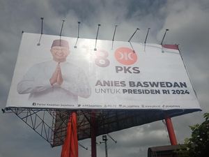 Deklarasi Capres, PKS Pasang Baliho Anies untuk Presiden RI 2024 di DPP