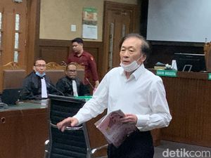 Emosi Surya Darmadi Meledak Jelang Sidang Vonis Kasus Korupsi Rp 86 T Emosi Surya Darmadi Meledak Jelang Sidang Vonis Kasus Korupsi Rp 86 T
