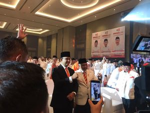 Anies Hadiri Rakernas PKS, Disambut Riuh Para Kader