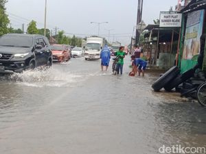 Genangan di Ceper Klaten Semakin Tinggi, Jalur Jogja-Solo Tersendat
