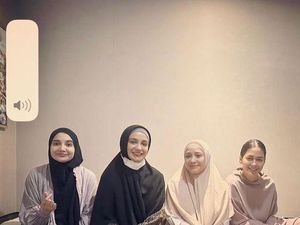 Gaya Nagita Slavina Pakai Hijab Syari, Bikin Pangling, Vibes Anak Santri Gaya Nagita Slavina Pakai Hijab Syari, Bikin Pangling, Vibes Anak Santri