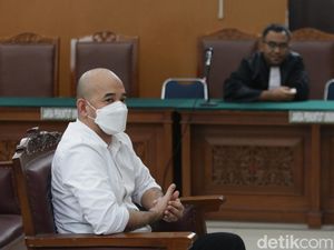 Baiquni Terima Vonis 1 Tahun Penjara Kasus Perusakan CCTV Pembunuhan Yosua Baiquni Terima Vonis 1 Tahun Penjara Kasus Perusakan CCTV Pembunuhan Yosua