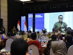 MenPAN-RB Bahas Solusi Masa Depan Honorer Bareng Gubernur Se-Indonesia