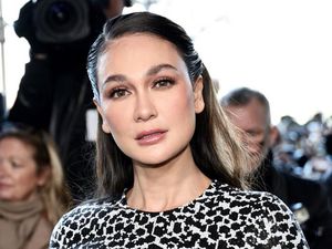 Hii... Luna Maya Pernah Diikuti Fans yang Ngaku Pacarnya Hii... Luna Maya Pernah Diikuti Fans yang Ngaku Pacarnya