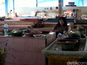 Harga Ikan Melambung Imbas Cuaca Buruk Selama 2 Pekan