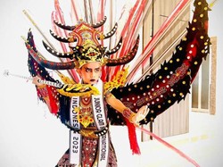 Siswa SD di Mamuju Juara Model di Filipina, Tampilkan Kain Mandar-Sekomandi