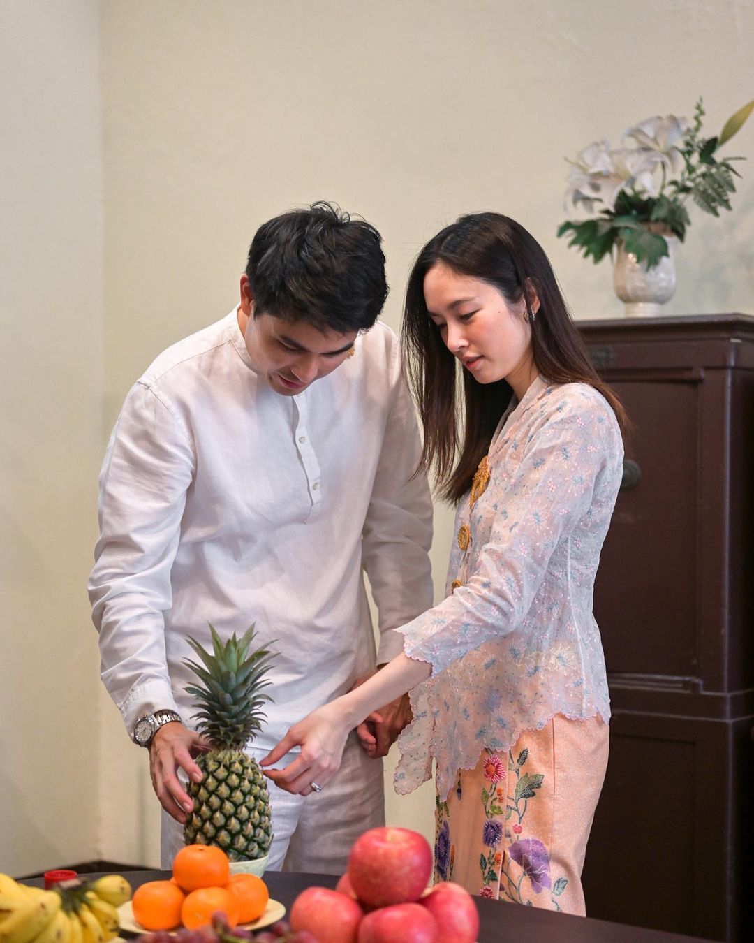 Potret terbaru Nong Poy jelang menikah. Potret terbaru Nong Poy jelang menikah.