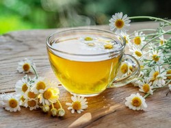 5 Minuman Pereda Asam Lambung Naik, Termasuk Air Kelapa