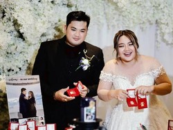 Pengantin Viral Bagi-bagi Souvenir Pernikahan Emas Batangan Rp 4 Juta