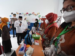 Wapres Maruf Tinjau Posyandu di Mamuju, Beri Arahan Pencegahan Stunting