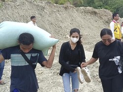 Lokasi Gunung Bergeser Jadi Tempat Wisata Dadakan