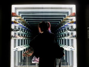 Yuk Tengok Pameran Sepatu Kets di Museum Singapura